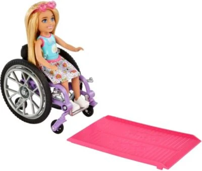 Barbie Chelsea-Puppe (blond) Und Rollstuhl. Spielzeug Für Kinder Ab 3 Jahren 2 Barbie Chelsea-Puppe (blond) Und Rollstuhl. Spielzeug Für Kinder Ab 3 Jahren – Bild 2